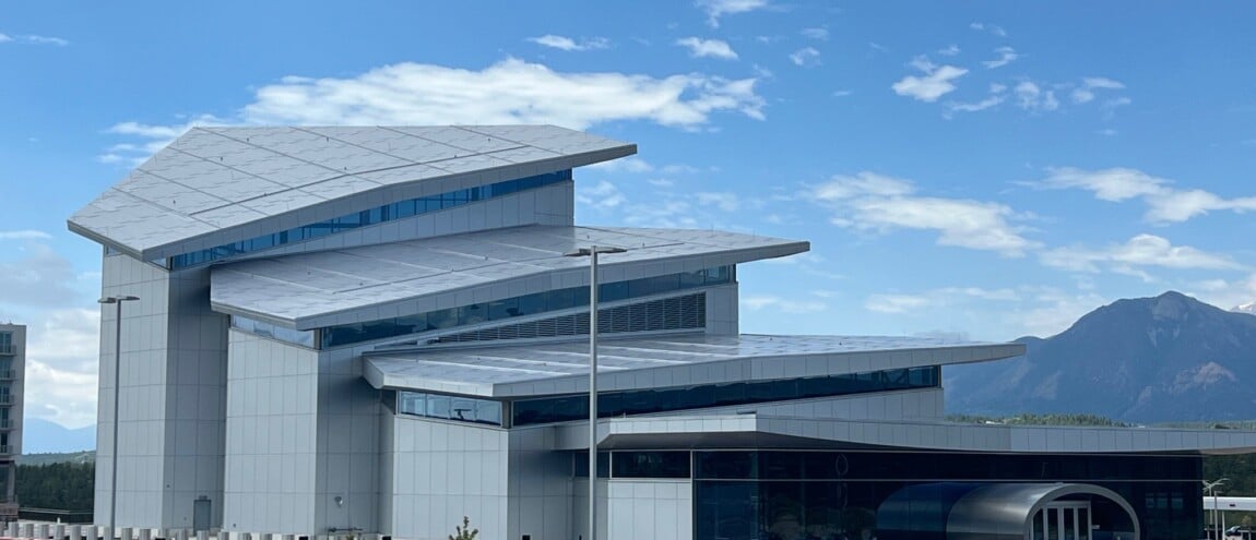 Modern building, 